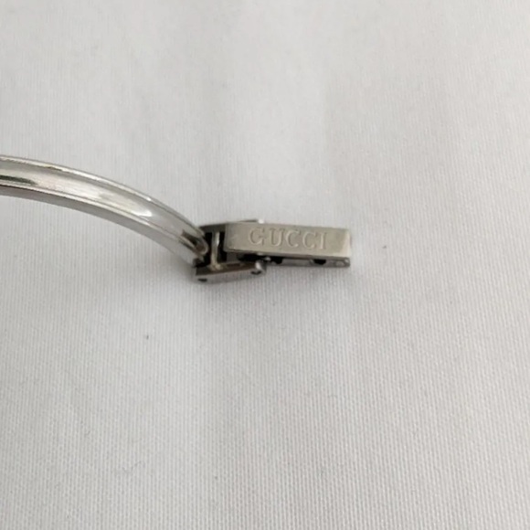 GUCCI Silver Italian Luxury Bracelet Watch with Bezels for changing - Picture 10 of 10